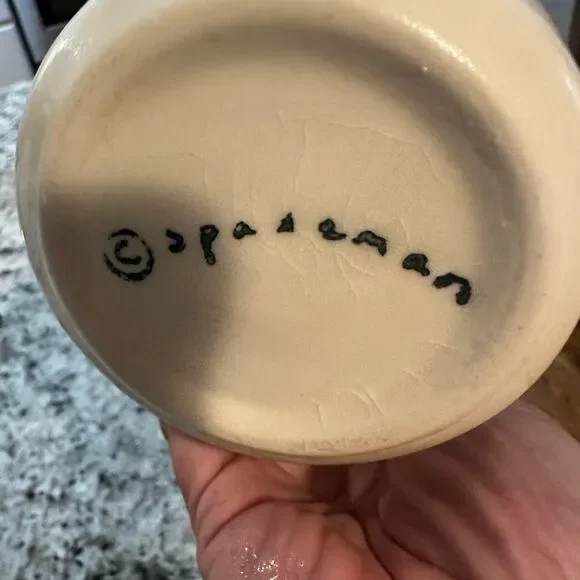 Vintage Scotty Dog surprise meets you with every drink in this special mug - Picture 3 of 3